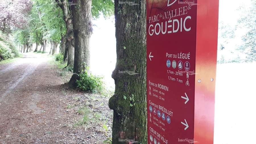 Saint-Brieuc - Parc de la Vallée de Gouédic - Directionnel n°3_2.jpg